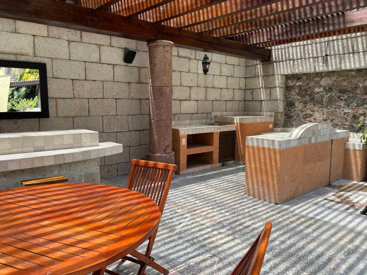 Cousy Condo San Rafael, 3 Blocks From The Parish, Pool, Bbq And Terrace 圣米格尔－德阿连德 外观 照片