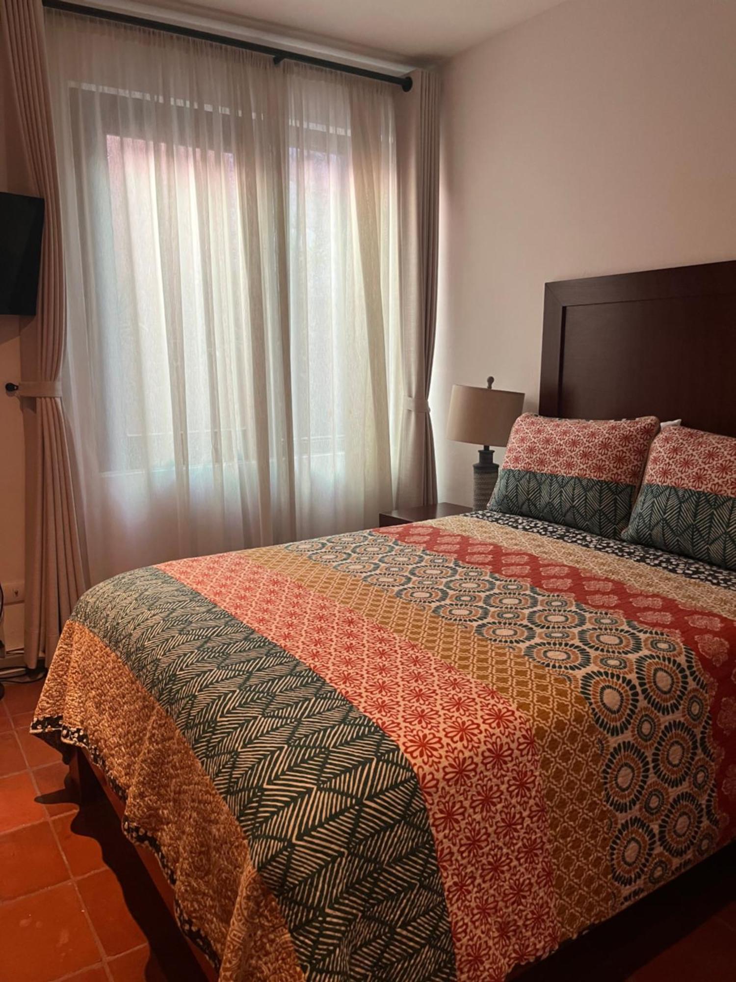 Cousy Condo San Rafael, 3 Blocks From The Parish, Pool, Bbq And Terrace 圣米格尔－德阿连德 外观 照片